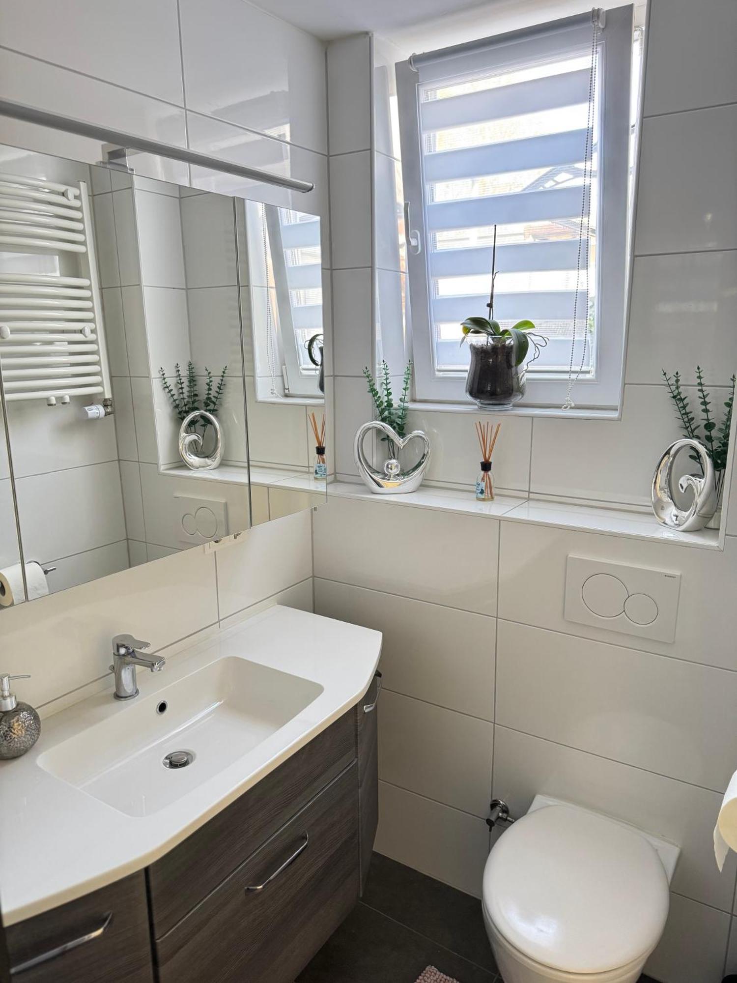 Apartment Haus In Mittelfeld *
